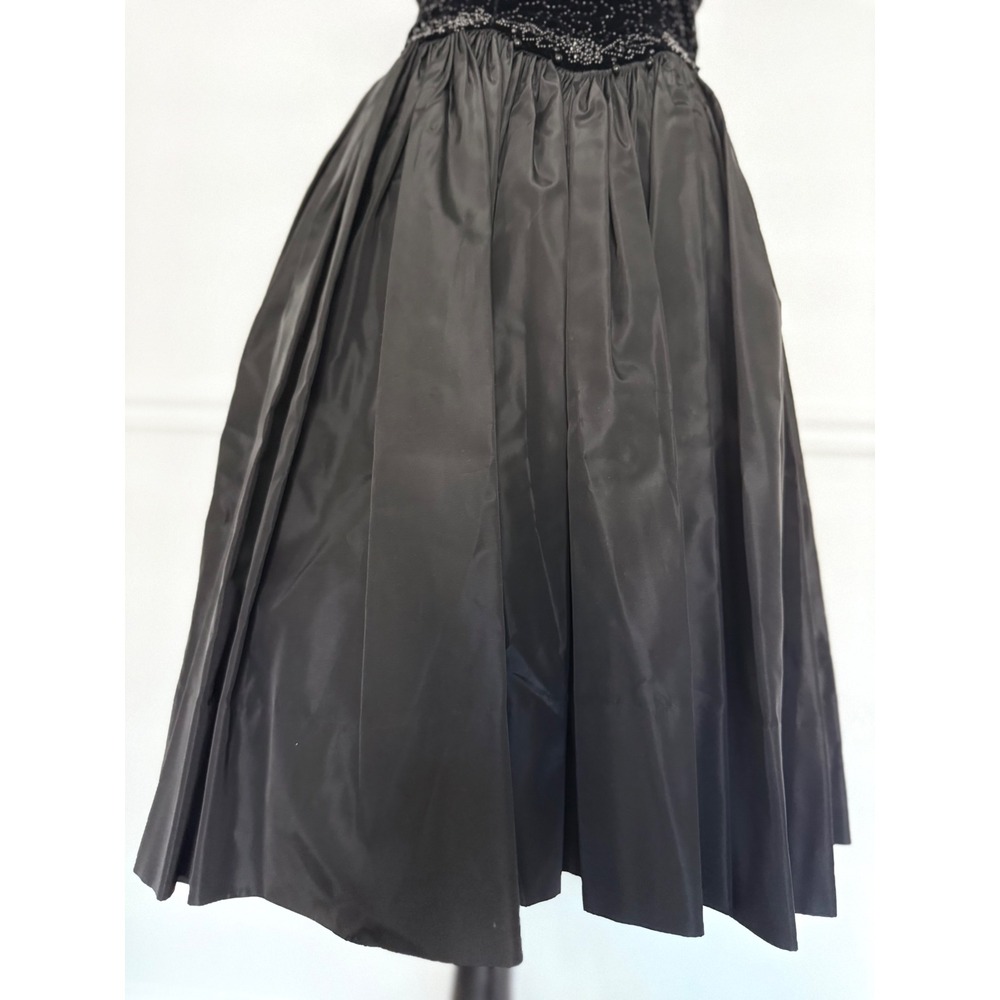 Gothic glam Black Velvet taffeta Midi Dress Whimsigoth Beaded Basque waist XS/S - Picture 8 of 10
